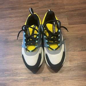 COPY - Dior B22 Sneakers yellow, blue white. No box size 43